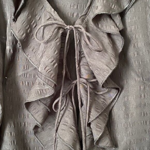 Black Boho Tie Front Long Sleeve Blouse - Picture 2 of 8